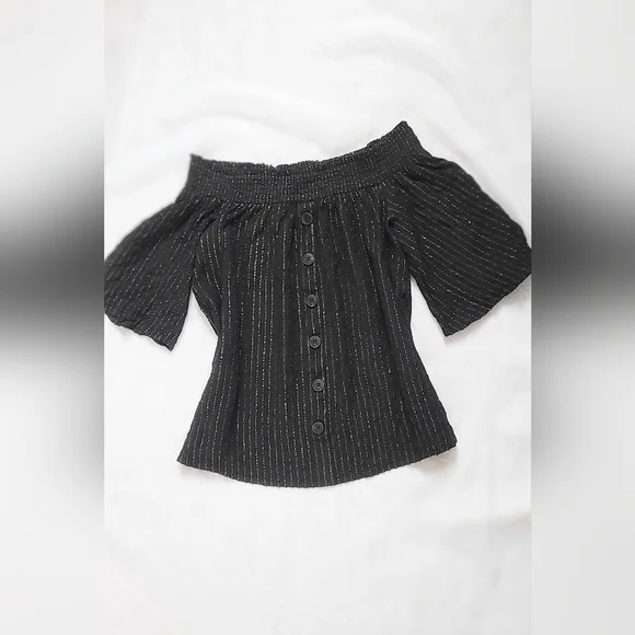 NWOT!Off The Shoulder Button Front Metallic Striped Women's Boho Chic Top Small - Picture 5 of 9